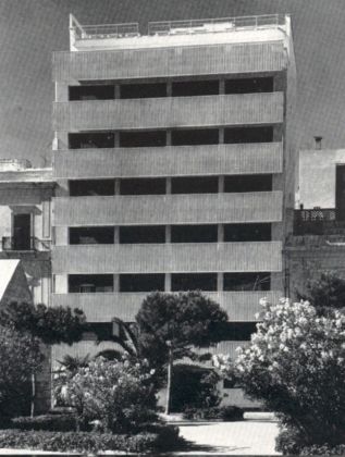 Amedeo Luccichenti & Vincenzo Monaco, Palazzina, Taranto