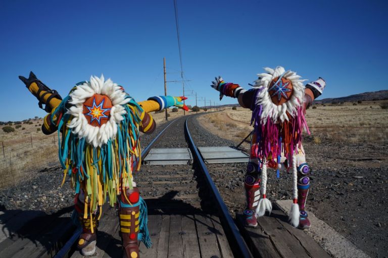 Cannupa Hanska Luger, The One Who Checks & The One Who Balances. Navajo Nation. Photo Chip Thomas for Return of the Warrior Twins mural, 2018 Ginger Dunni