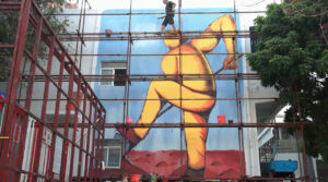 Tre muralisti a Shenzen. Un documentario sull’opera di Run, Hitnes e Jiamin Hu