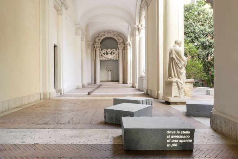 Giovanni Anselmo.  Entering work.  Exhibition view at the Accademia Nazionale di San Luca Palazzo Carpegna, Rome 2019. Photo Andrea Veneri