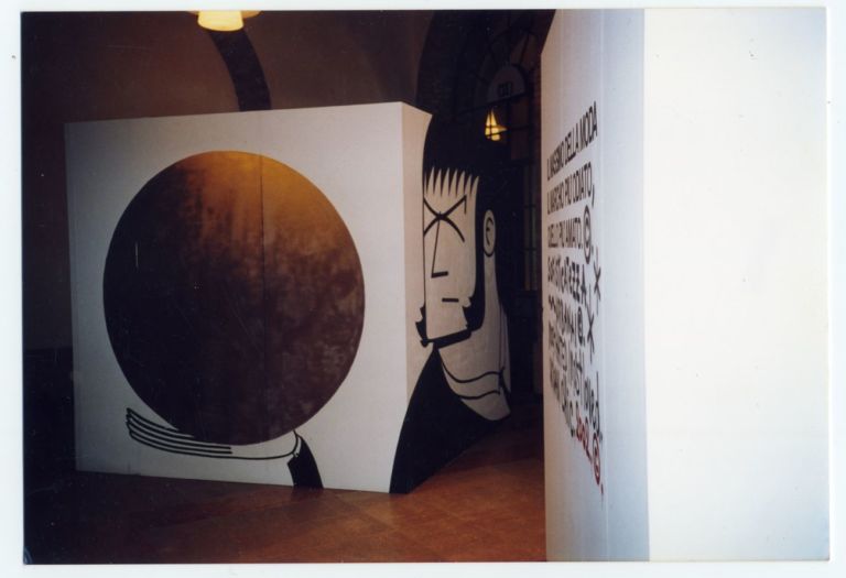Honet & Oliver Kosta Thefaine. Installation view at Caffè Concerto, Festival Icone, Modena 2002. Courtesy of the artists