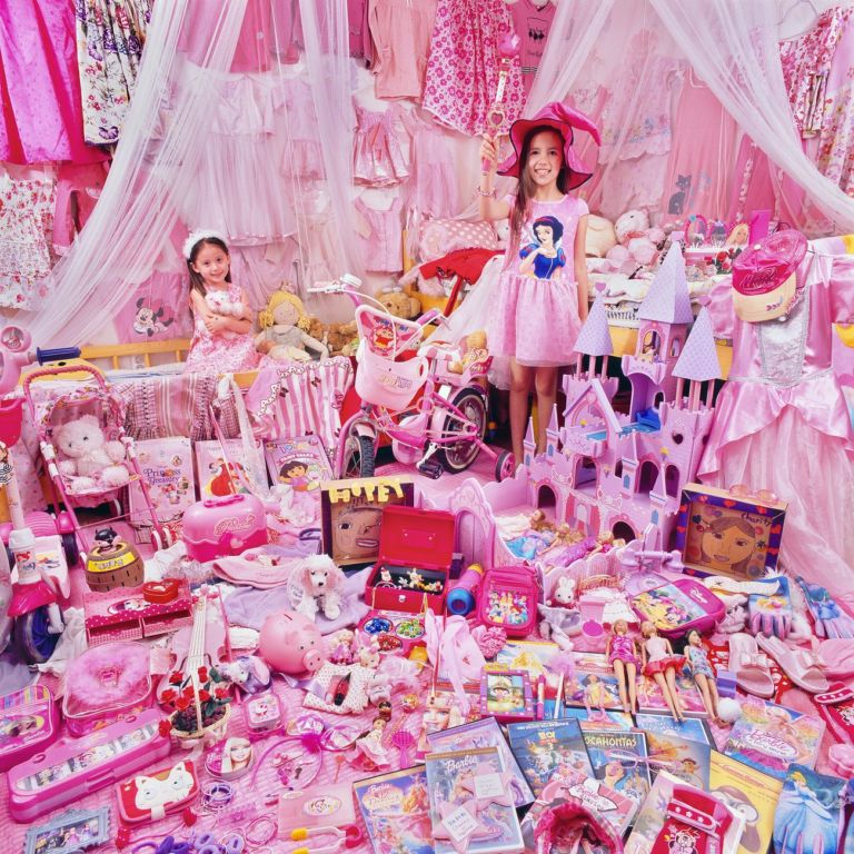 JeongMee Yoon, The Pink Project I Charity & Hopey and Their Pink Things, Gyeonggi do, South Korea, 2011