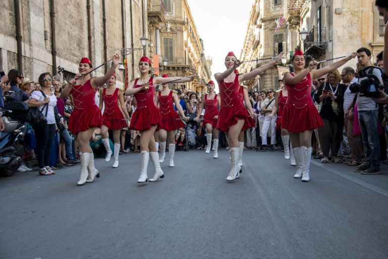 Marinella Senatore, Manifesta12, Palermo Procession, 2018. Courtesy the artist and Laveronica Arte Contemporanea