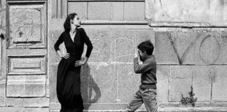 Marpessa. Caltagirone, 1987 © Ferdinando Scianna