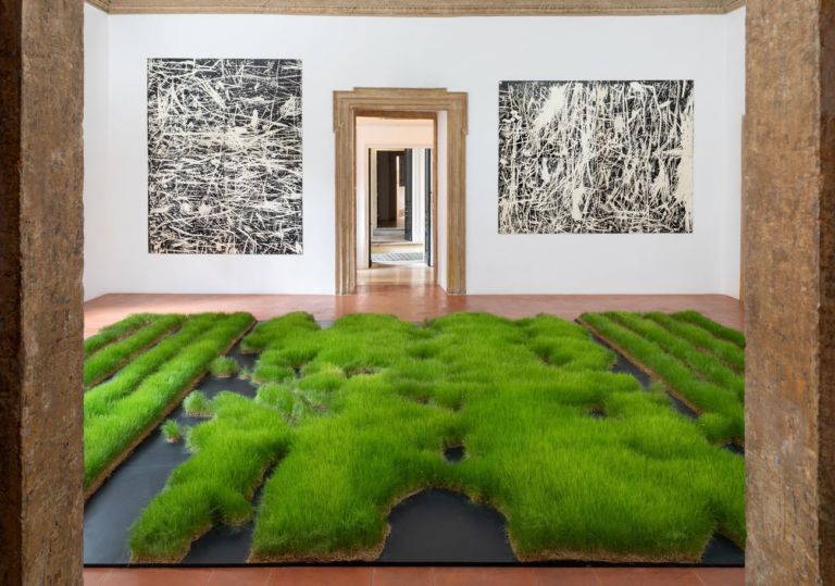 Salvatore Falci. Conwith. Installation view at Galleria Casoli De Luca, Roma 2019. Photo Daniele Molajoli
