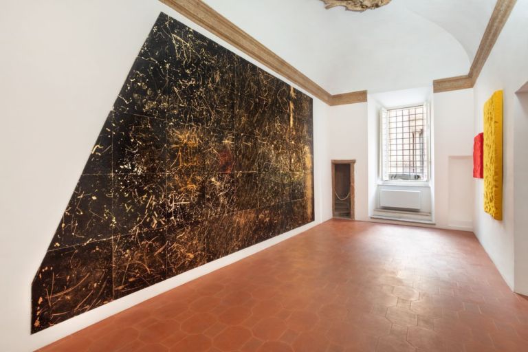 Salvatore Falci. Conwith. Installation view at Galleria Casoli De Luca, Roma 2019. Photo Daniele Molajoli