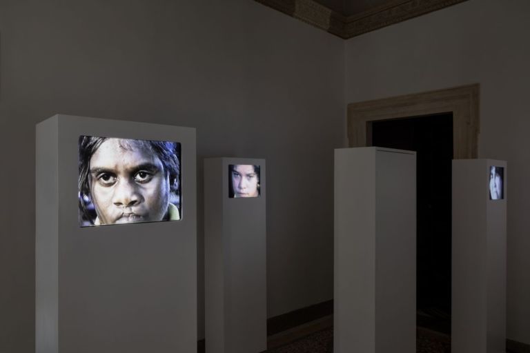 Salvatore Falci. Conwith. Installation view at Galleria Casoli De Luca, Roma 2019. Photo Daniele Molajoli