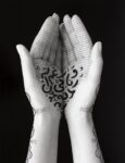 Shirin Neshat, Offerings, 2019. Courtesy l’artista & Gladstone Gallery, New York Bruxelles