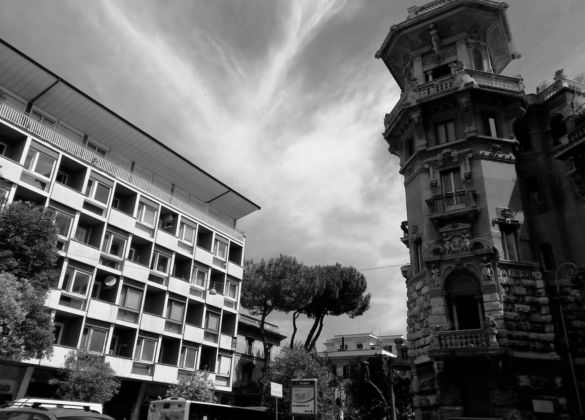 Ugo Luccichenti, Palazzina in Via Tagliamento, Roma. Photo Carlo Ragaglini
