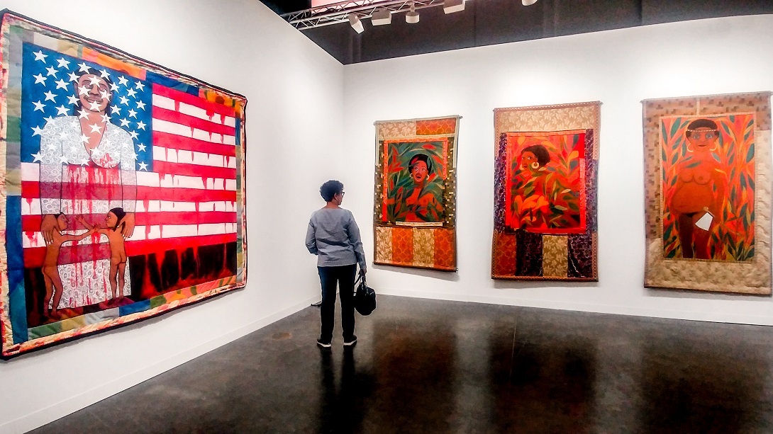 il booth dedicato a Faith Ringgold dalla Pippy Houldsworth Gallery all’interno della sezione Survey di Art Basel. Photo: Maurita Cardone