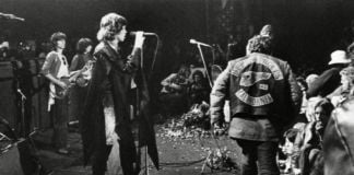 6 dicembre 1969. Un momento del concerto di Altamont dei Rolling Stones
