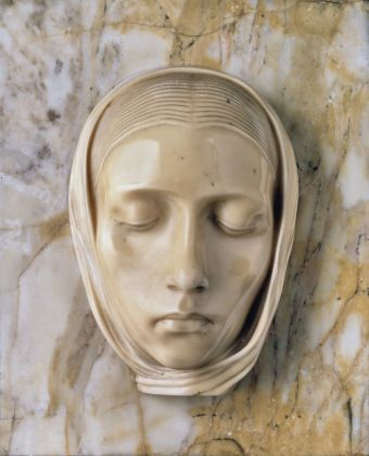 Adolfo Wildt, Vergine, 1924, marmo, 58 x 51 x 15 cm. Milano, Pinacoteca di Brera