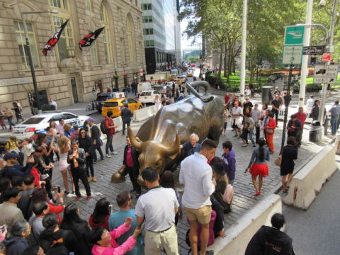 Arturo di Modica Charging Bull fonte Wikipedia