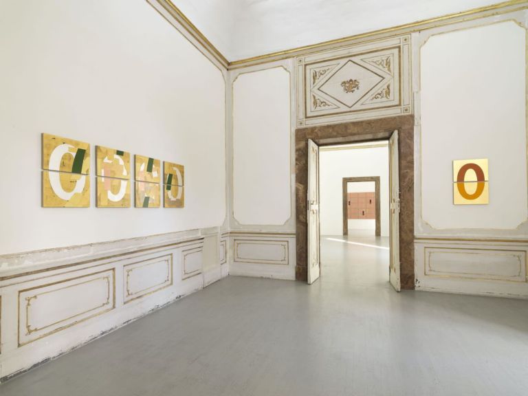 Darren Almond. In Temple Grounds. Exhibition view at Galleria Alfonso Artiaco. Napoli 2019. Courtesy Galleria Alfonso Artiaco, Napoli. Photo Luciano Romano