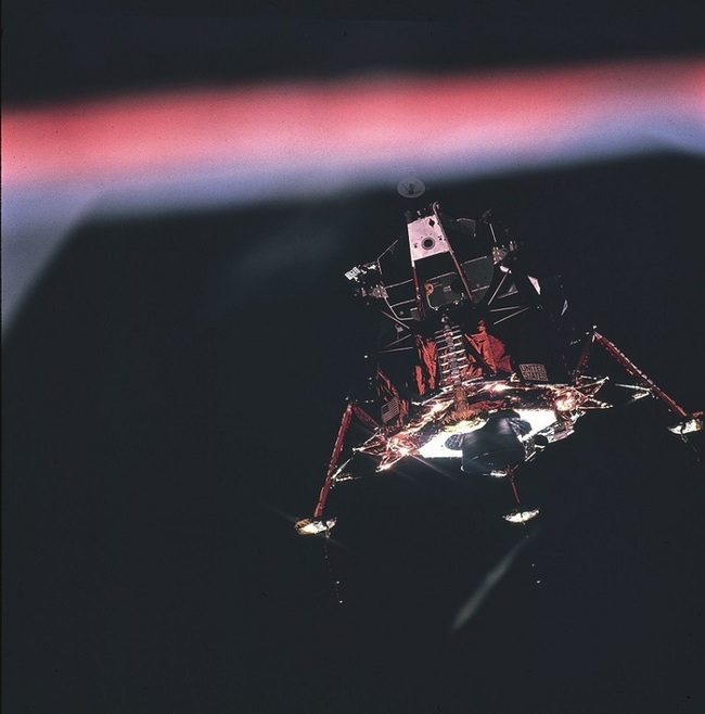 Modulo lunare (LM) Eagle, primo veicolo con equipaggio a poggiarsi sul suolo della Luna, il 20 luglio 1969