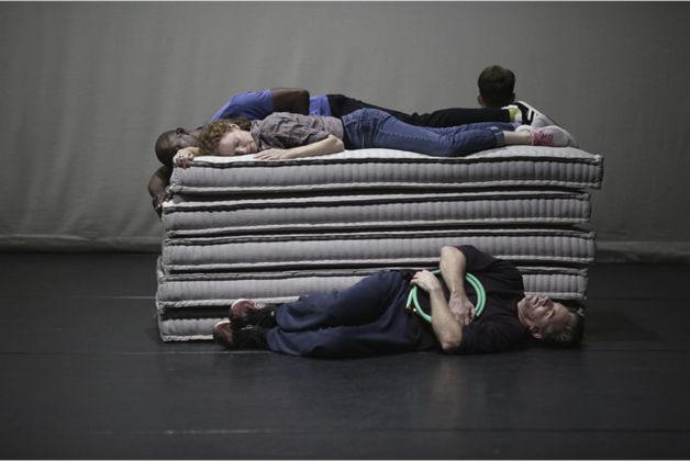 Yvonne Rainer, Parts of Some Sextets, 1965-2019, Gelsey Kirkland Arts Center. Performa Commission per Performa 19, New York 2019. Photo © Paula Court