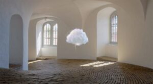 A Bologna c’è anche Performing clouds, una mostra all’interno di uno studio oculistico