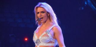 Britney Spears, Femme Fatale Tour (Toronto) Via Wikipedia