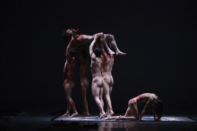 Collettivo Cinetico, Pentesilea Ultras. Regia e coreografia di Enzo Cosimi. Photo © Marco Caselli Nirmal