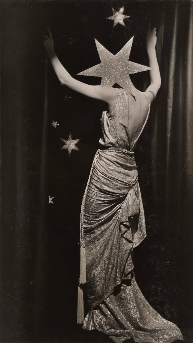 Dora Maar Untitled (Fashion photograph) c. 1935, Collection Therond © ADAGP, Paris and DACS, London 2019