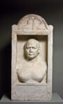 Cippo sepolcrale del calzolaio C. Iulius Helius Centrale Montemartini, Musei Capitolini, Roma