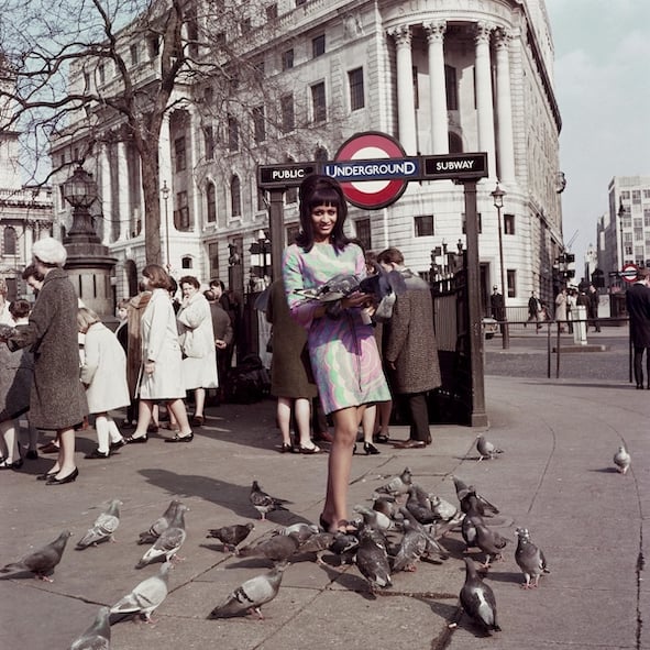 FotoFest2020_James Barnor, Drum Cover Girl Marie Hallowi at Charing Cross Station, London, 1966. Courtesy of Autograph ABP, London (1200x1200)