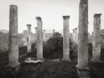 Kenro Izu, Casa di Apollo, Pompei, 2016. Courtesy Fondazione Modena Arti Visive