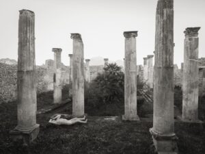 Fotografare le rovine di Pompei. Kenro Izu a Modena