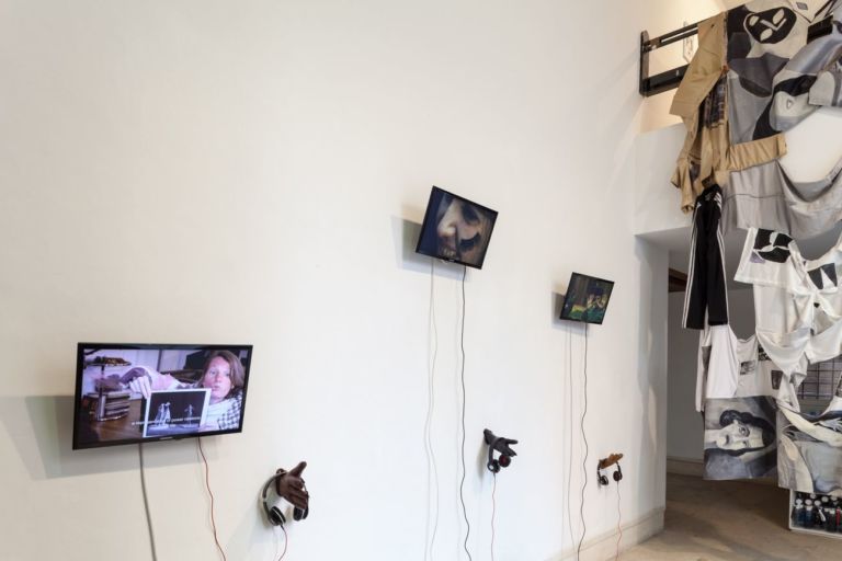 Liv Schulman, Le Goubernement, 2019. Installation view at A plus A Gallery, Venezia 2020. Photo credits Angela Colonna