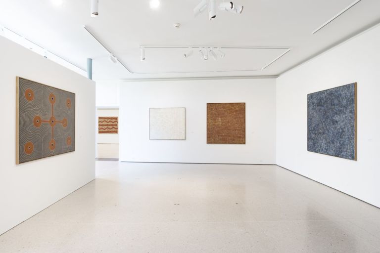 My Mother Country – Malerei der Aborigines. Exhibition view at Kunsthaus Zug, 2019. Photo © Jorit Aust