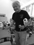 Peter Saul nel suo studio, Germantown, New York, 2019. Photo Annabelle Ténèze