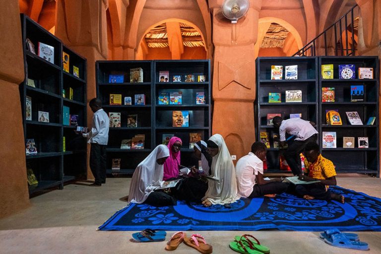 atelier masōmī & studio chahar, Hikma Religious Secular Complex, Dandaji 2018. Photo credit James Wang. Courtesy LafargeHolcim Foundation