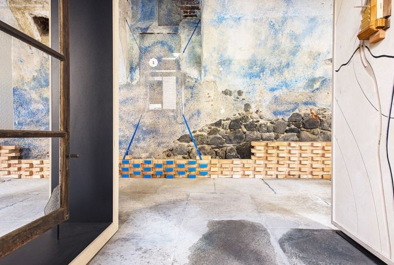 Seimila, allestimento esposizione Premio Maggia, Lanificio Sella, Biella, 2019, photo Nicola Lorusso