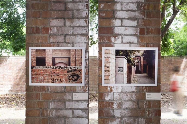 La ville qui parle, progetto di ricerca fotografica curato da ABACO, Unfolding Pavilion, Venezia, 2018, photo Atelier XYZ