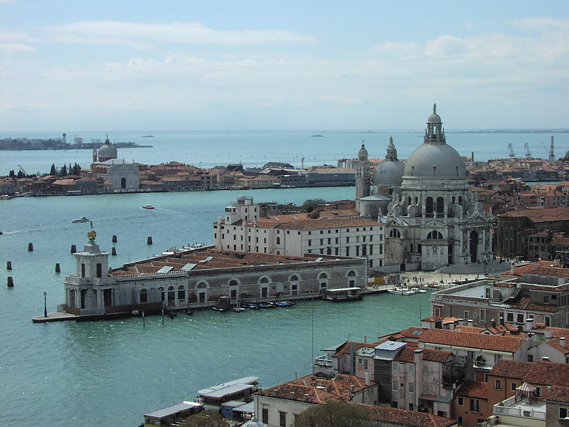 Venezia, Punta della Dogana, Photographer tiseb, fonte Flickr.com