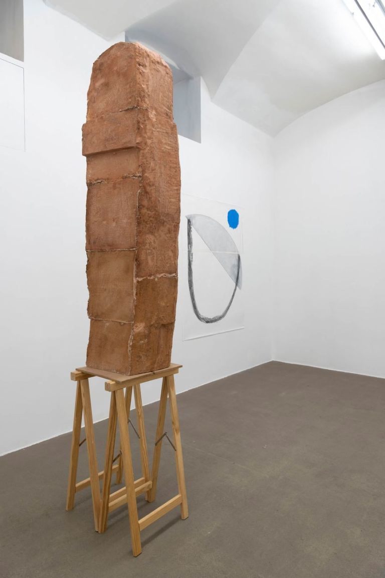 Esther Kläs. Maybe It Can Be Different. Installation view at Fondazione Giuliani, Roma 2020. Photo Giorgio Benni