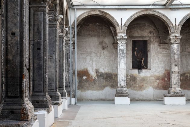 Nicola Samorì. Black Square. Exhibition view at Made in Cloister, Napoli 2020 © Danilo Donzelli Photography
