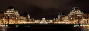 Apertura straordinaria al Louvre per la mostra di Leonardo da Vinci: tre notti a entrata gratuita