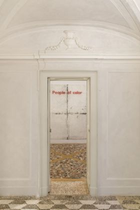 Tony Lewis. The Dangers (As Far As I Can See). Installation view at Massimo De Carlo, Milano-Belgioioso 2020. Photo Roberto Marossi. Courtesy Massimo De Carlo, Milano - London - Hong Kong