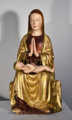 Autore anonimo di ambito marchigiano abruzzese, Madonna in trono con bambino, fine XV sec. – inizio XVI sec. Chiesa di San Michele Arcangelo, Frazione di Porchiano (AP)