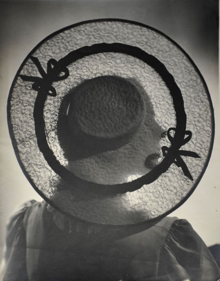 Elio Luxardo, Moda, 1942, courtesy Fondazione 3M