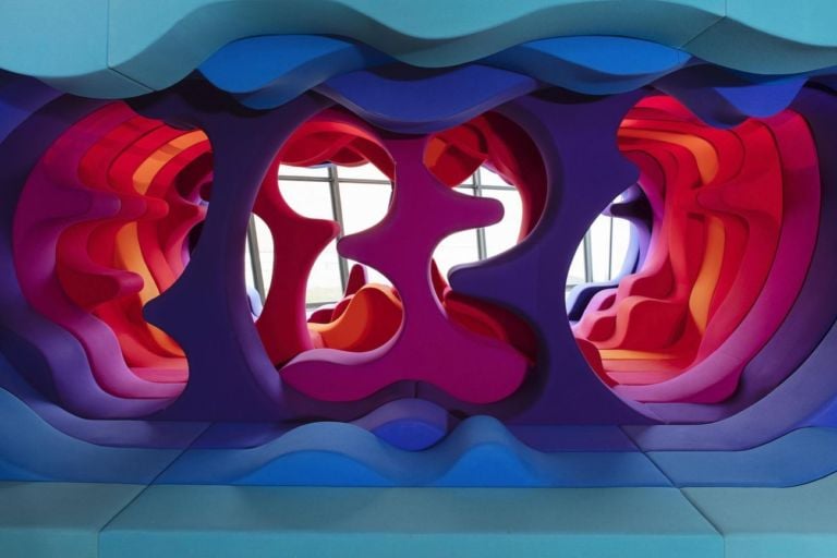 Verner Panton, Phantasy Landscape, Visiona 2, 1970, ricostruzione parziale, Vitra Design Museum, 2000 © Verner Panton Design AG, Basel © Vitra Design Museum. Photo Ludger Paffrath