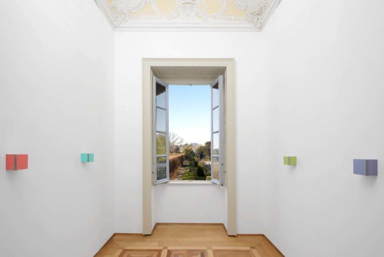 Villa e Collezione Panza, Ala sud primo piano, opere di Stuart Arends, Photo Michele Alberto Sereni Magonza, 2020 FAI Fondo Ambiente Italiano