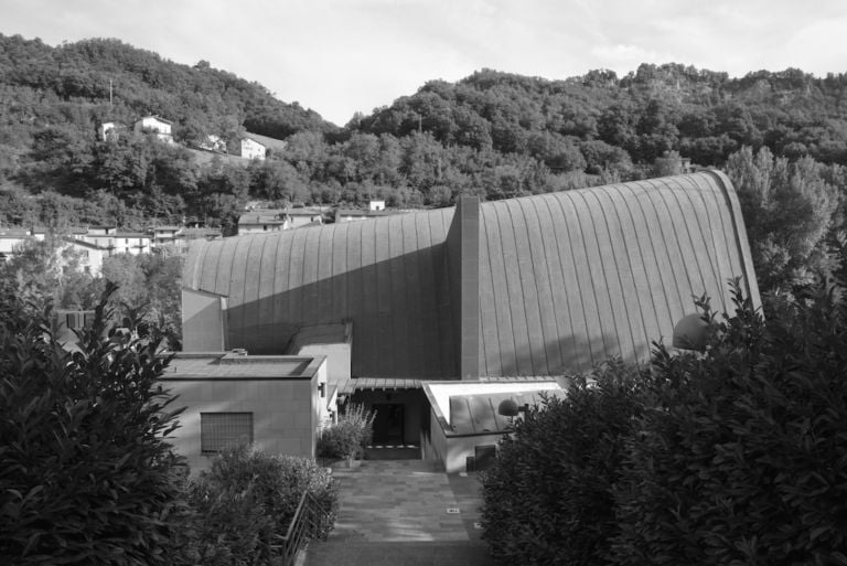 La chiesa Santa Maria Assunta progettata da Alvar Aalto, foto Luca Massari