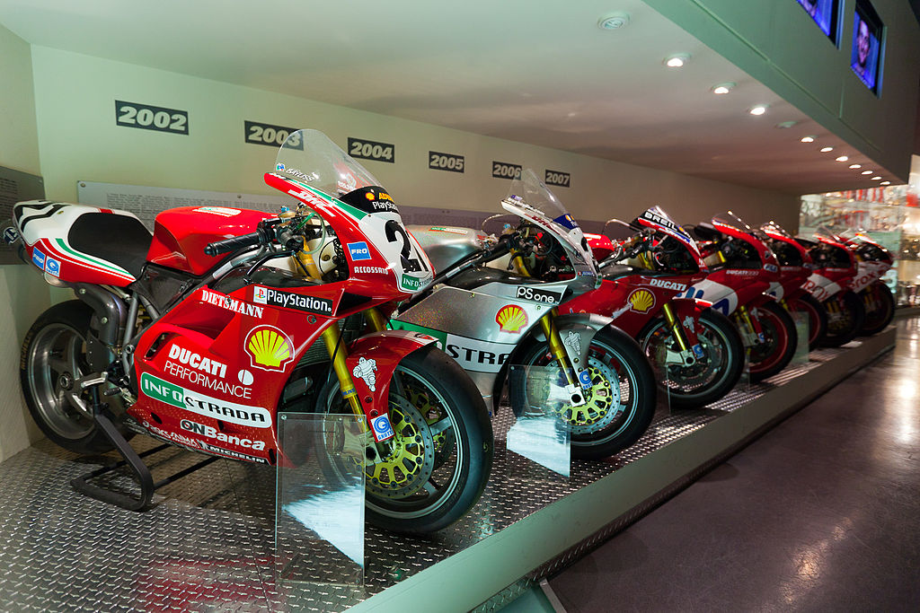 Ducati Museum, ph. jimmyweee - Ducati Museum, fonte Wikipedia