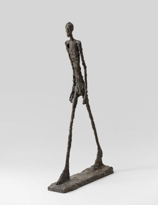 Alberto Giacometti, Uomo che cammina, 1960. Basilea, Fondation Beyeler © Alberto Giacometti Estate