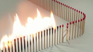 Safety Match: la pericolosità del contagio spiegata attraverso la metafora dei fiammiferi