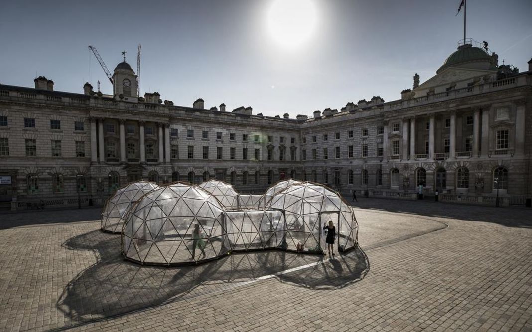 Michael Pinsky, Pollution Pods, 2018. Somerset House for Earth Day 2018 © Peter Macdiarmid for Somerset House