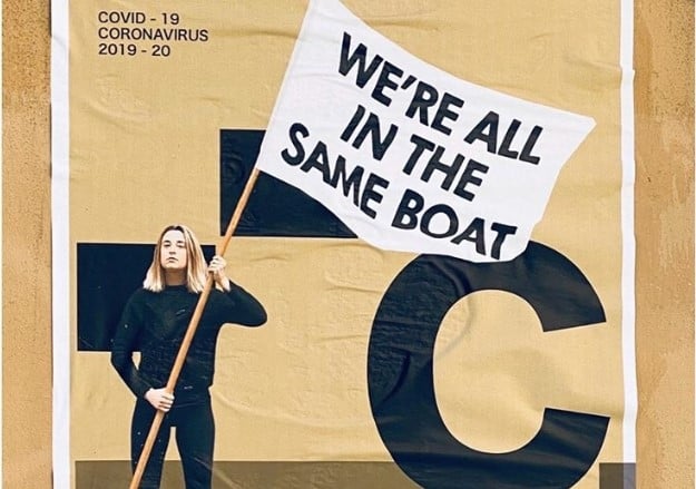 “WE’RE ALL IN THE SAME BOAT”: la storia di quei manifesti apparsi sui muri di Firenze