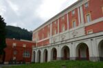 Reggia di Quisisana, detta anche La Real Casina di Quisisana, Castellammare di Stabia (facciata monumentale)